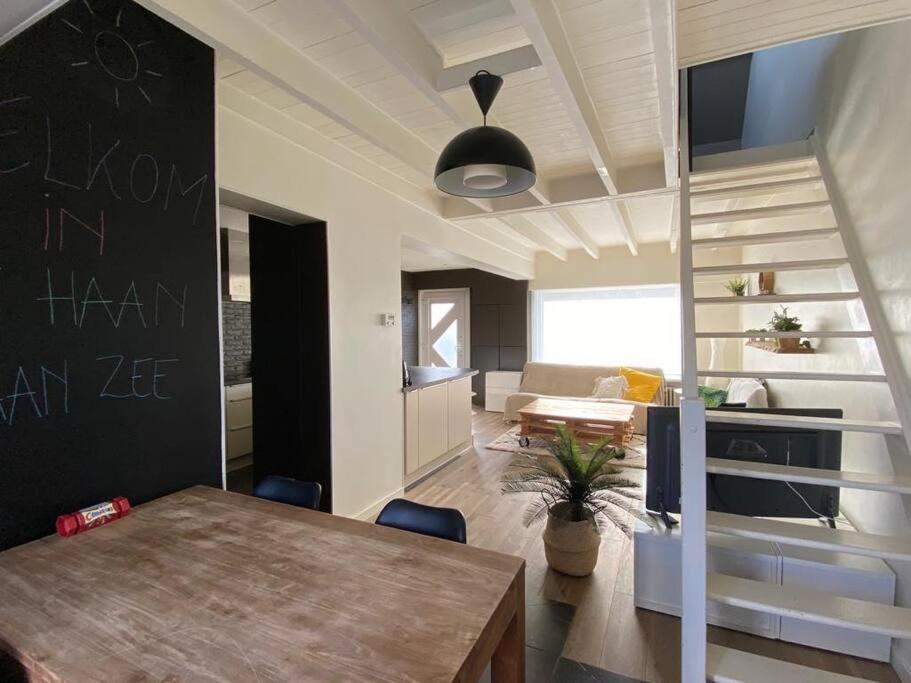 Cosy Beachhouse Within Walking Distance Of The Sea Villa De Haan Esterno foto